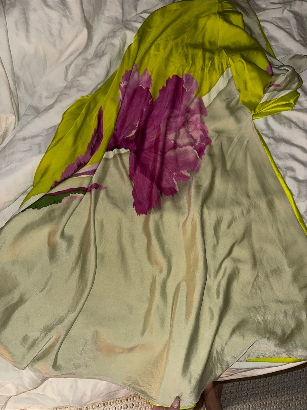 Silvia Tcherassi Chartreuse ‘Sherry’ Silk Gown - Picture 4 of 17